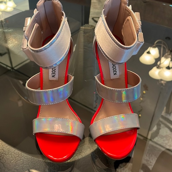 Steve Madden Stiletto’s - Picture 1 of 9